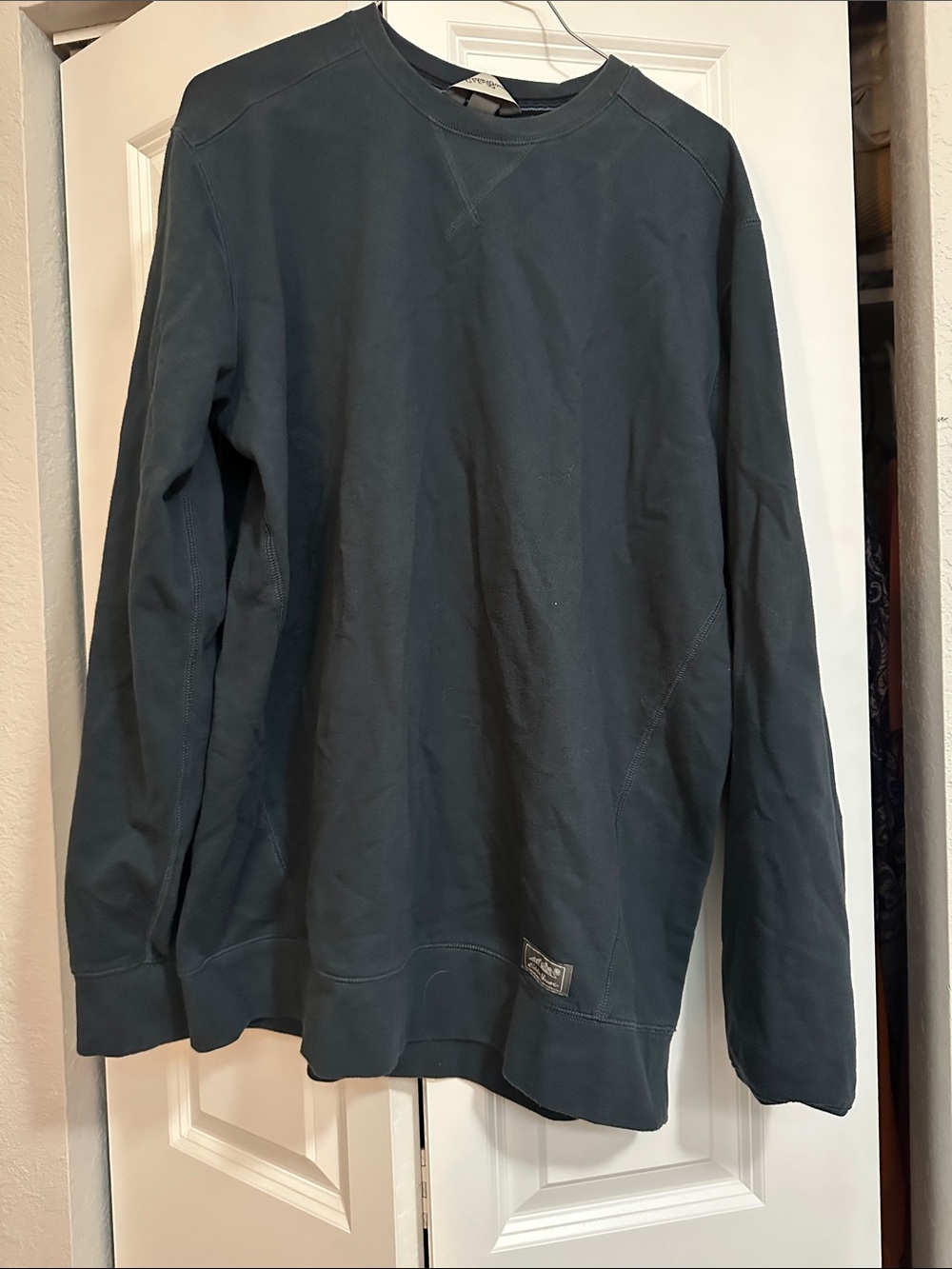 Eddie Bauer Dark Slate Crewneck Sweatshirt